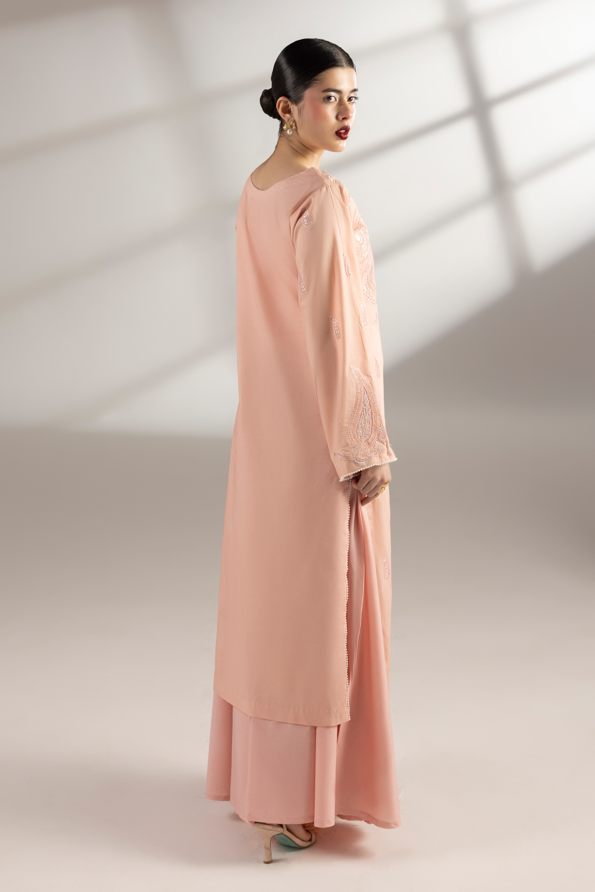 Peach & Paisley - Embroidered Layered Lawn 2 piece